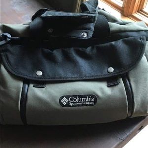 Columbia duffel